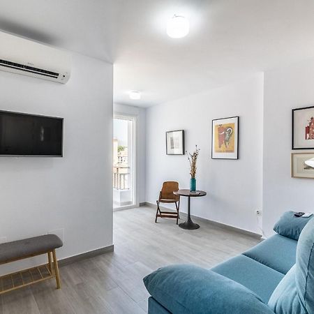 Livemalaga Victoria Suites Exteriör bild