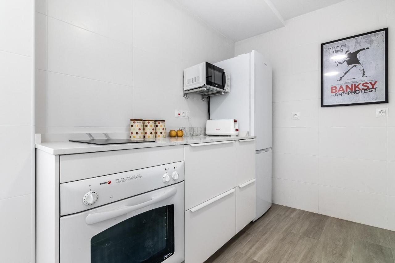 Livemalaga Victoria Suites Exteriör bild
