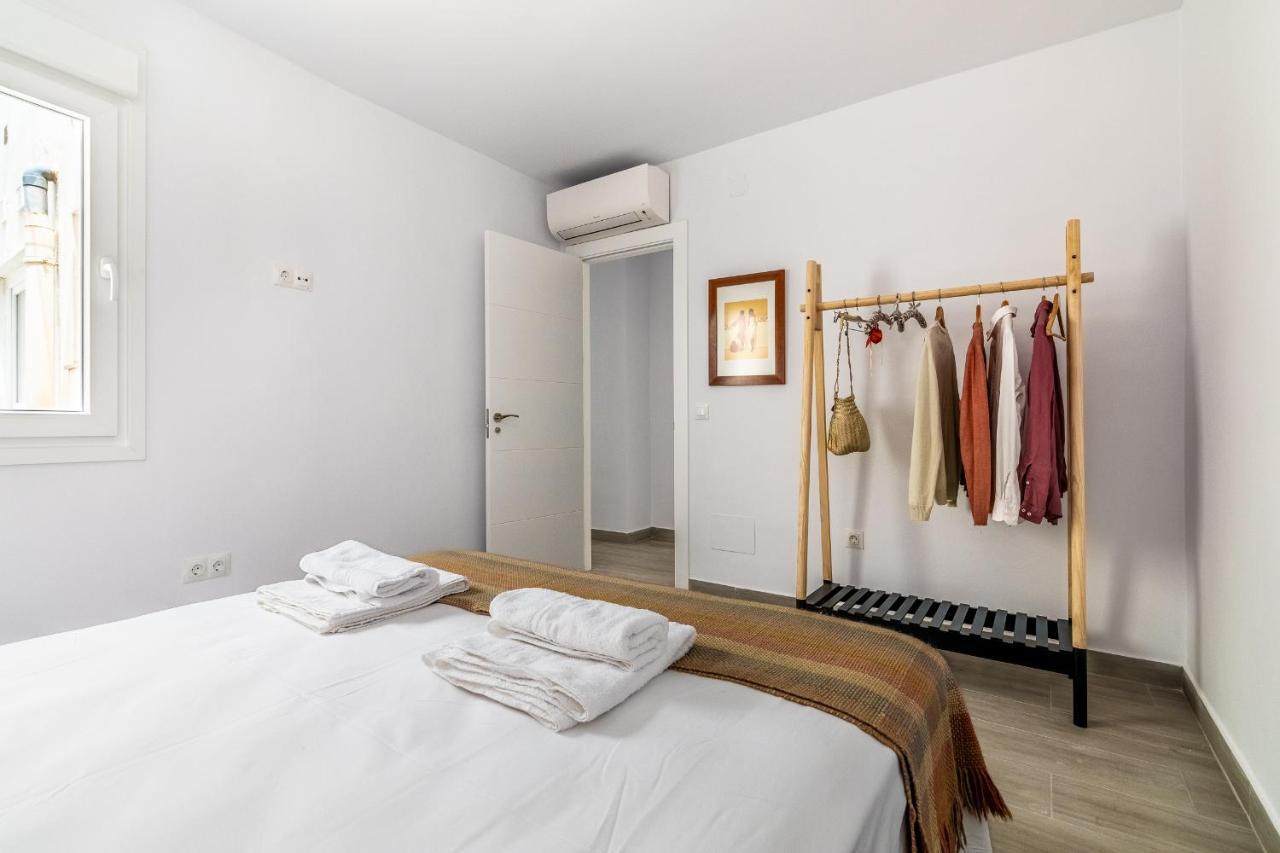 Livemalaga Victoria Suites Exteriör bild