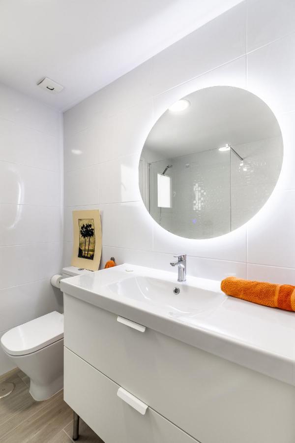 Livemalaga Victoria Suites Exteriör bild