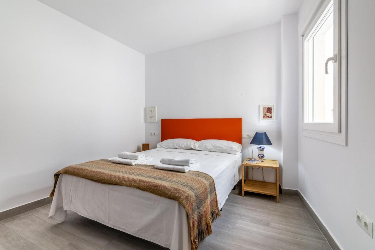 Livemalaga Victoria Suites Exteriör bild