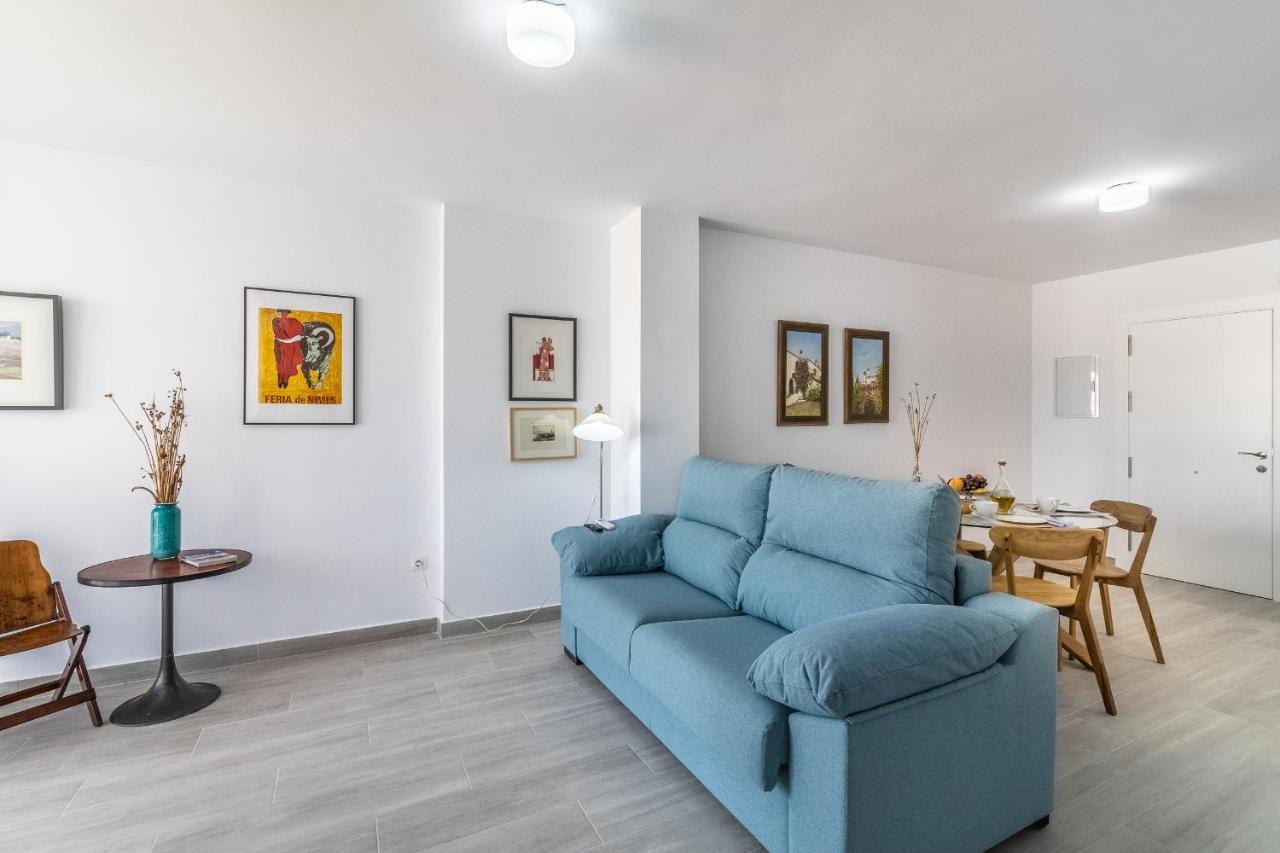 Livemalaga Victoria Suites Exteriör bild