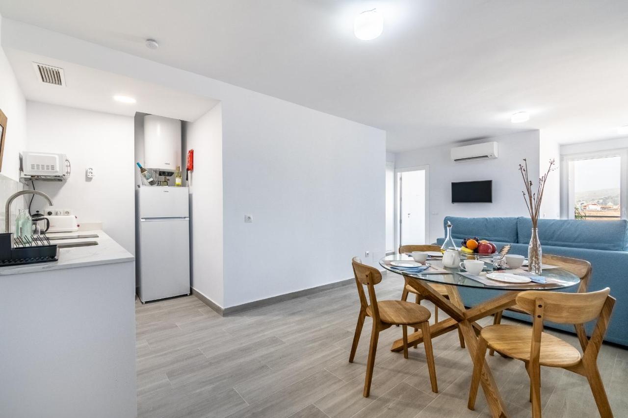 Livemalaga Victoria Suites Exteriör bild